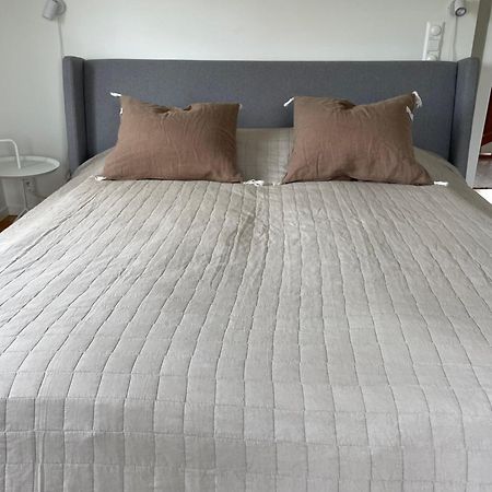 Annies Hus - Very Nice 2 Bedroom Apt Top Floor 斯特伦斯塔德 外观 照片
